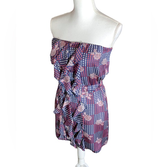 🎉Host Pick🎉 NWT Boutique Ruffled Strapless Mini Dress Size Small - Picture 3 of 6